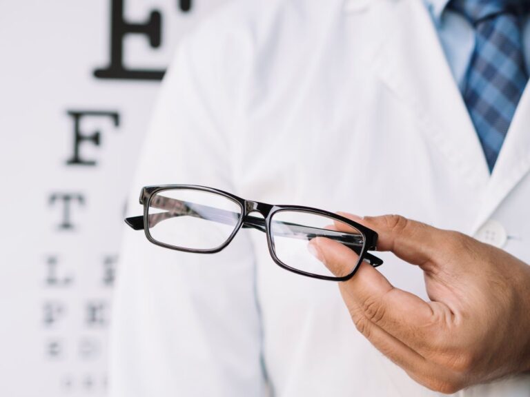 Ophtalmology - MCGHTS4